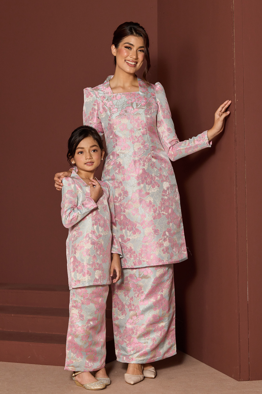 NEW IN KURUNG GRANDEUR